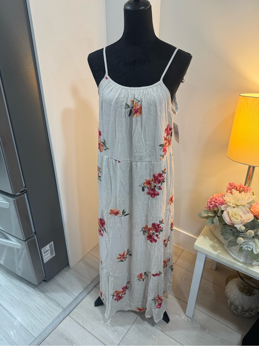 White Floral Spaghetti-Strap Maxi Dress